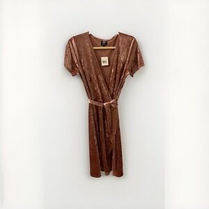 NWT Crushed Velvet Blush Wrap Dress Women's M - Brand‎ New!